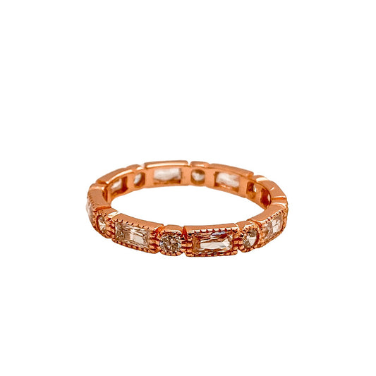 Anillo Cintillo Rectangulos y Circulos de Circones con Bano de Oro Rosado